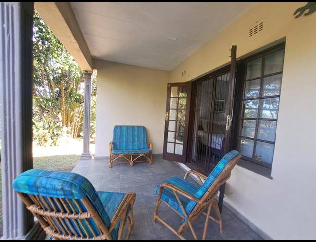 2 BEDROOM PROPERTY TO RENT IN RENNIES BEACH